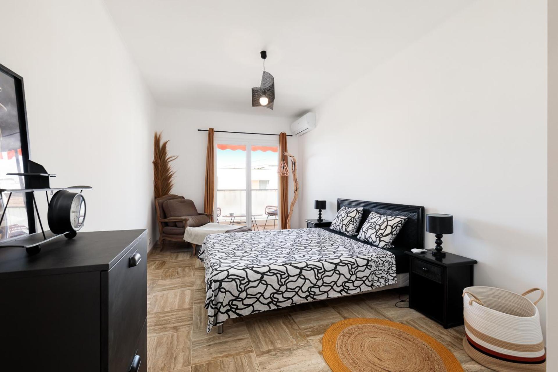 Spacieux Appartement De 114 M2 A 5 Min Des Plages - Proximite Tous Commerces Et Transports Antibes Eksteriør bilde